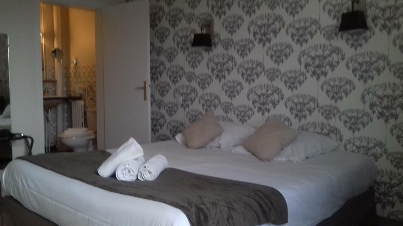 Le Relax Hotel Aurillac Bagian luar foto